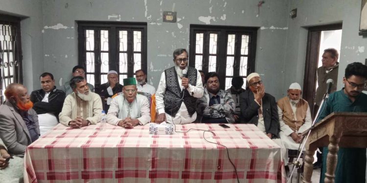 কোটচাঁদপুরে বাস মালিক সমিতির সাথে বৈষম্য বিরোধী ছাত্র আন্দোলনের মতবিনিয়