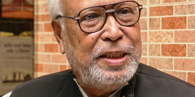স্বাধীনতা কোনো ছেলের হাতের মোয়া নয় : বঙ্গবীর কাদের সিদ্দিকী, বীরউত্তম