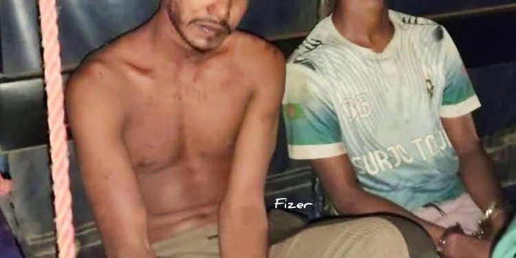 উত্তরায় দম্পতিকে কোপানোর ভিডিও ভাইরাল, আটক ২
